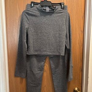 Work out / Lounge 2pc Gray outfit NWOT
